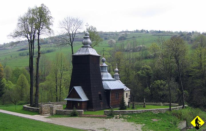 fot 021.jpg - Kościół w dawnej cerkwi 1771r.